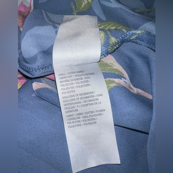 Belle - By Kim Gravel - Flower Print Top - Picture 8 of 8